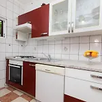 Liza Apartamento *