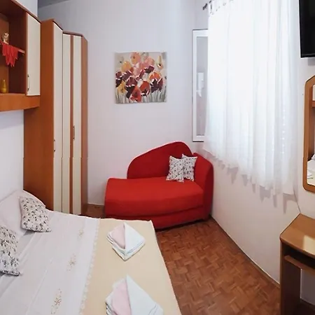 Liza Apartment *