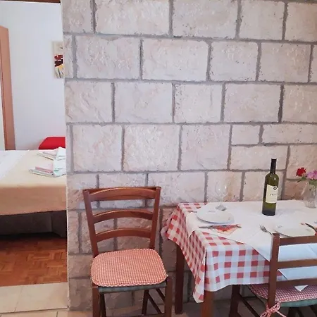 Liza Апартаменты Корчула