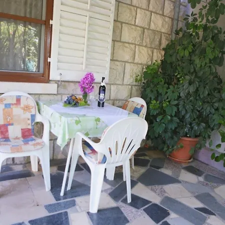 Liza Apartment *