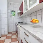 Liza Apartman *